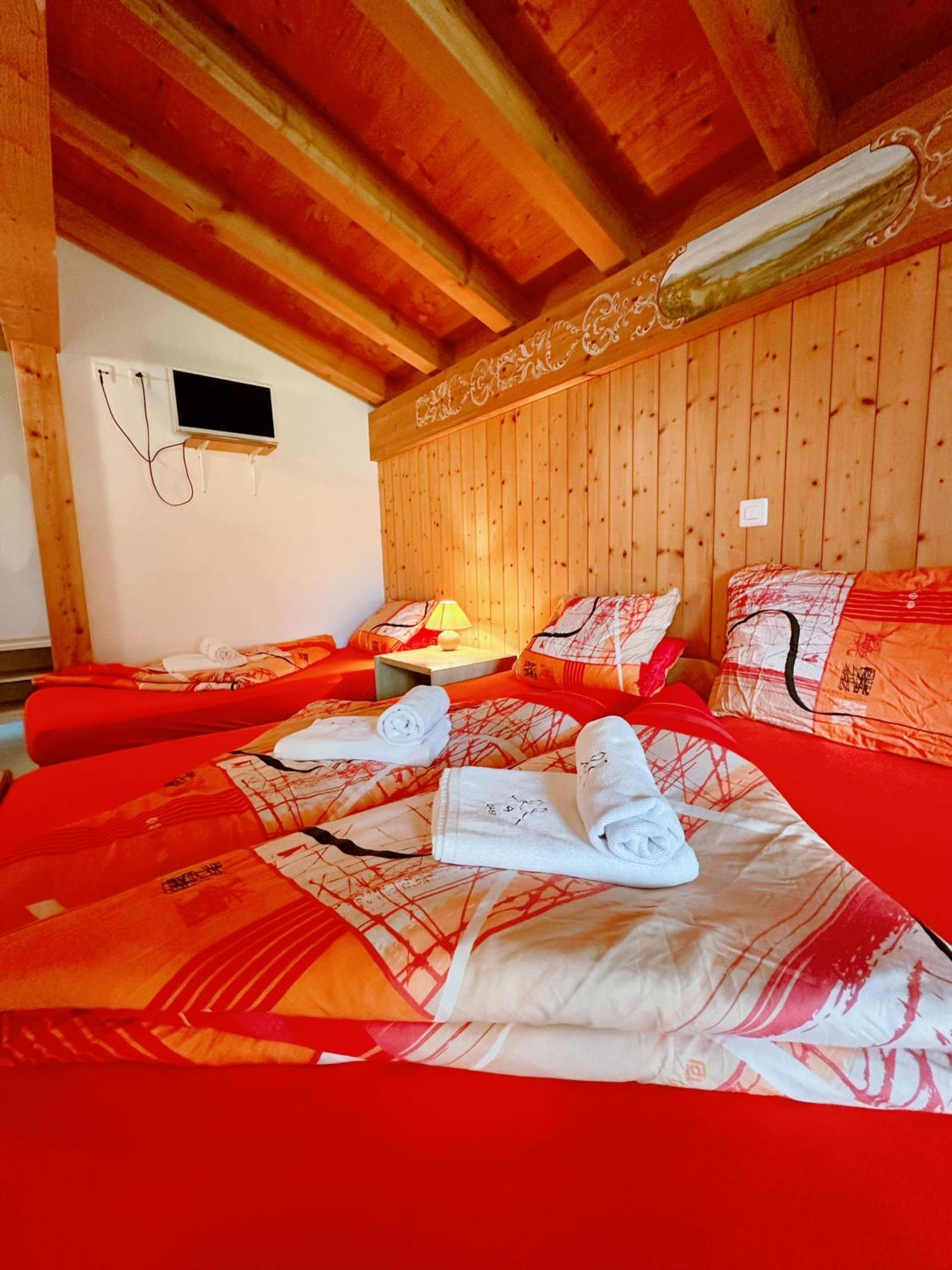 Hotel Wildbach Brienz Brienz  Esterno foto