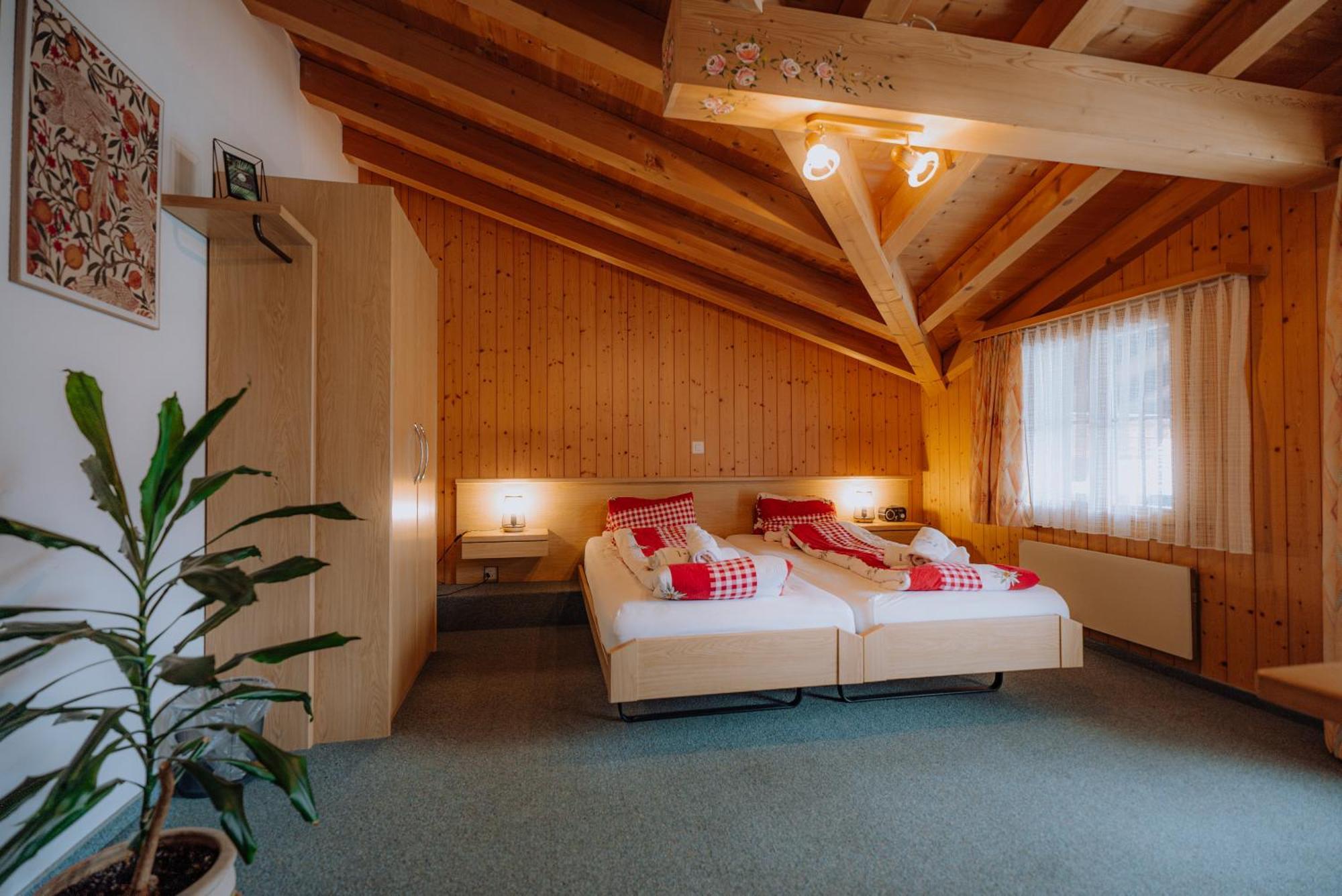 Hotel Wildbach Brienz Brienz  Esterno foto